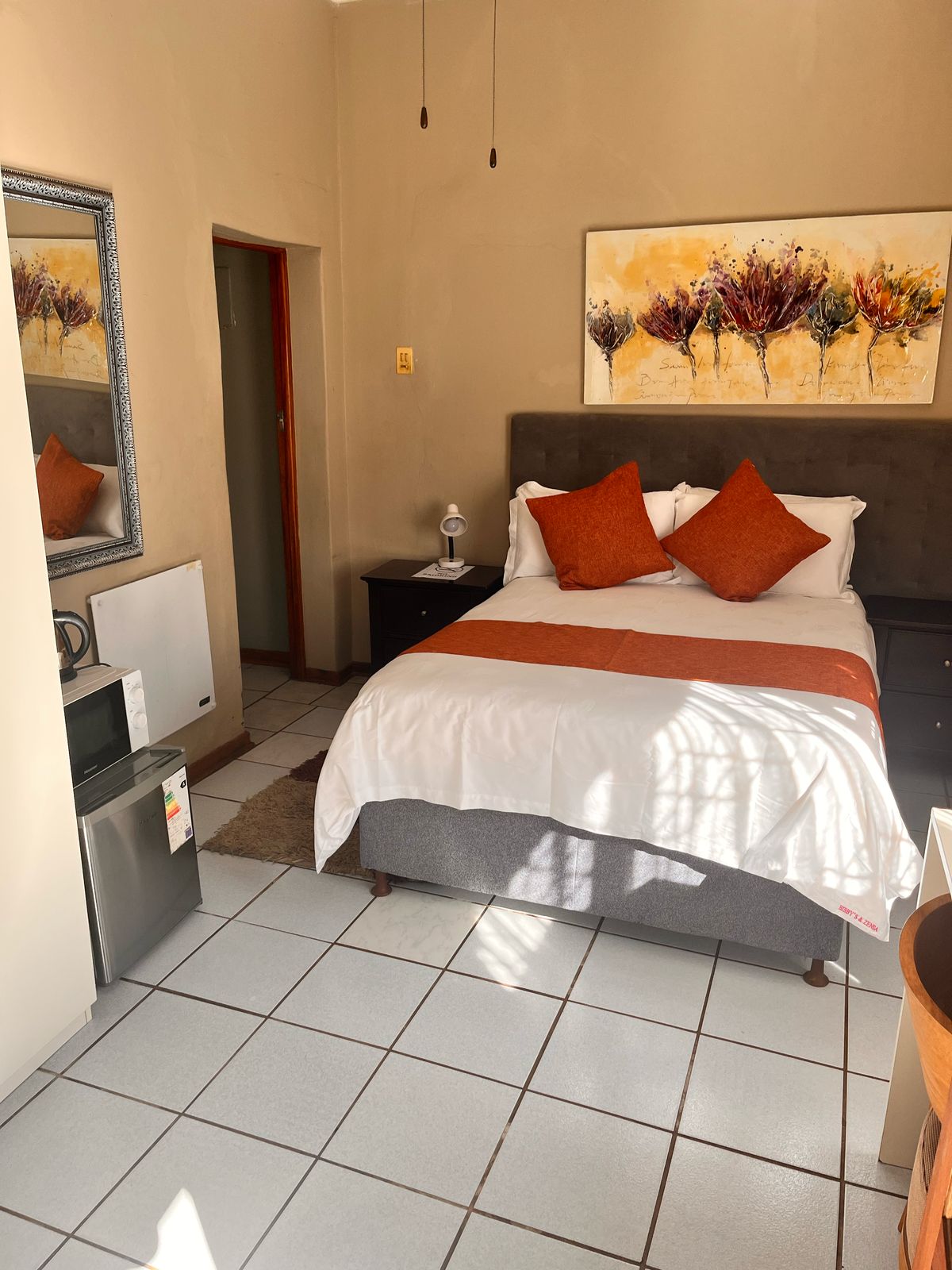 Standard Room - Kitchenette