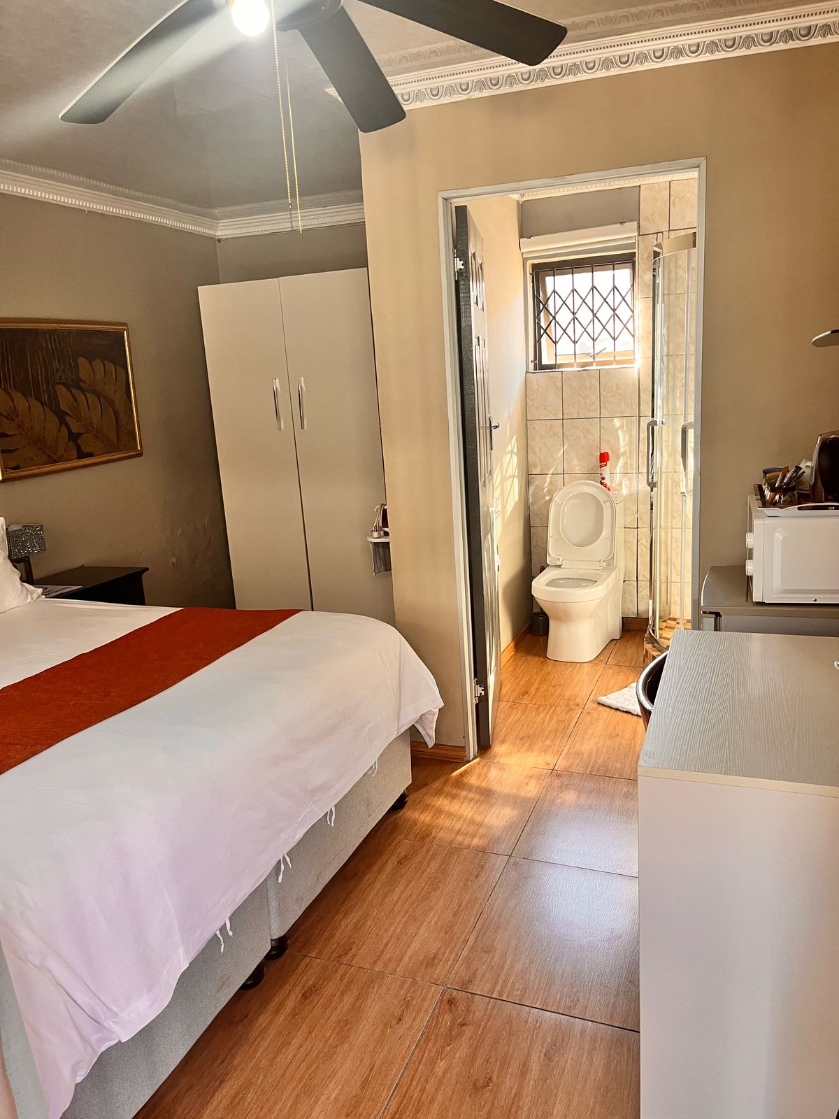Standard Room - Bathroom